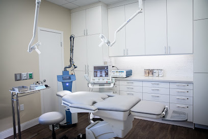 Lynn Chiu-Collins, MD, Union Square Facial Plastic Surgery, San Francisco