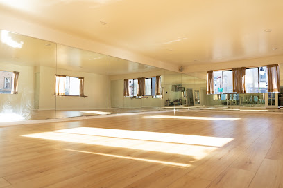 Sol Hot Yoga and Movement, San Francisco