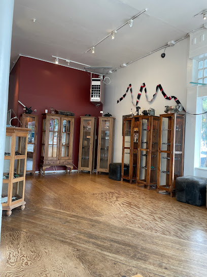 Eyedare Optometric, San Francisco