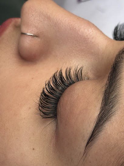 Lisa's Lash, San Francisco
