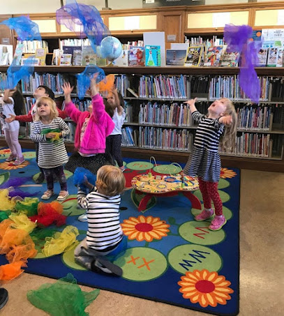 The Maria Montessori School Of The Golden Gate Co., San Francisco
