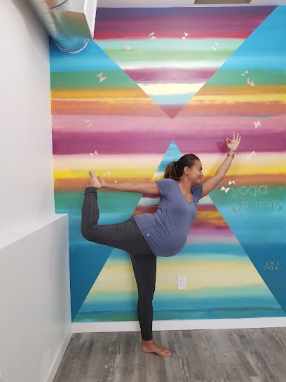 Yoga Phamily, San Francisco