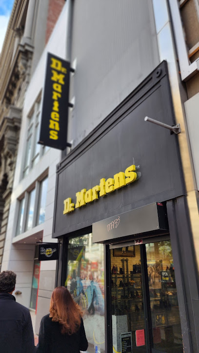 Dr. Martens Market Street