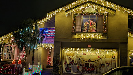 Chestnut/Treeside Christmas Lights