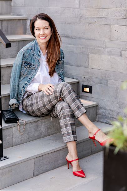 Canvas Styling - Personal Wardrobe Stylist & Image Consultant