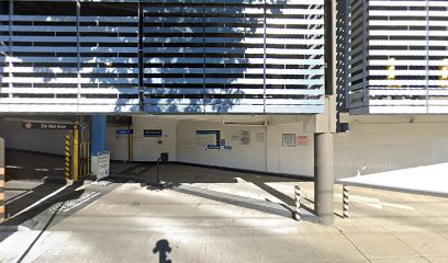 Lombard Garage