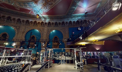 Crunch Fitness - Polk St